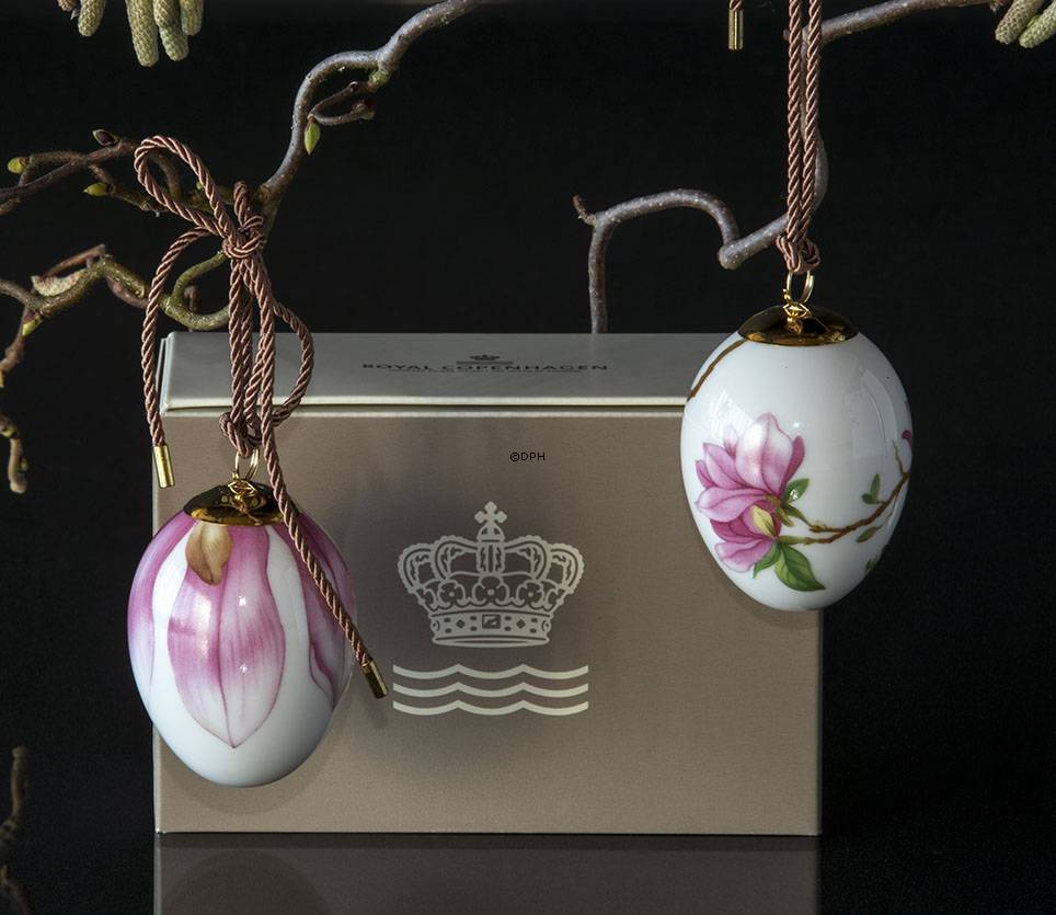 Osterei mit Magnolie und Magnolie Blätter, 2 Stück, Royal Copenhagen Osterei 2019