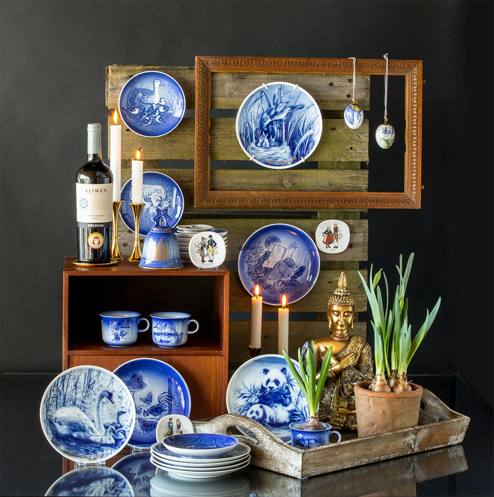 Osterei mit Iris, Royal Copenhagen Osterei 2020