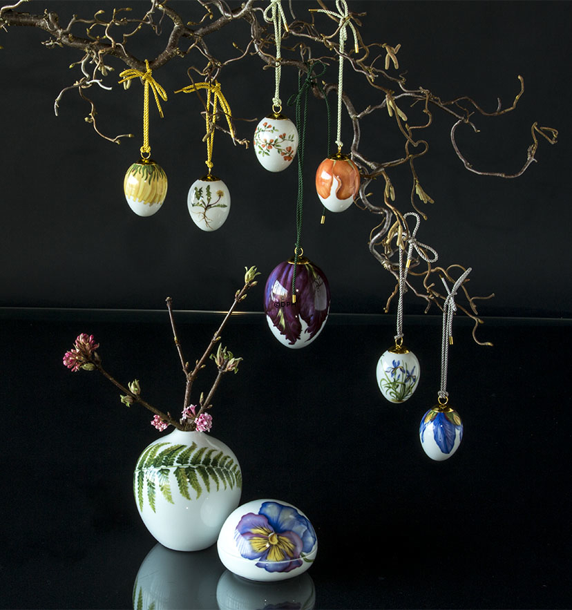 Bonbonniere mit Stiefmütterchen, Royal Copenhagen Osterei 2020