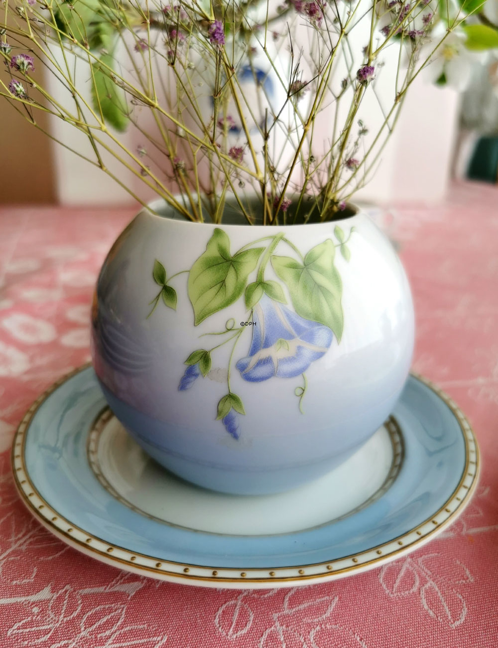 Liselund, Teller 17cm Nr. 617, Flachprofil, hellblau