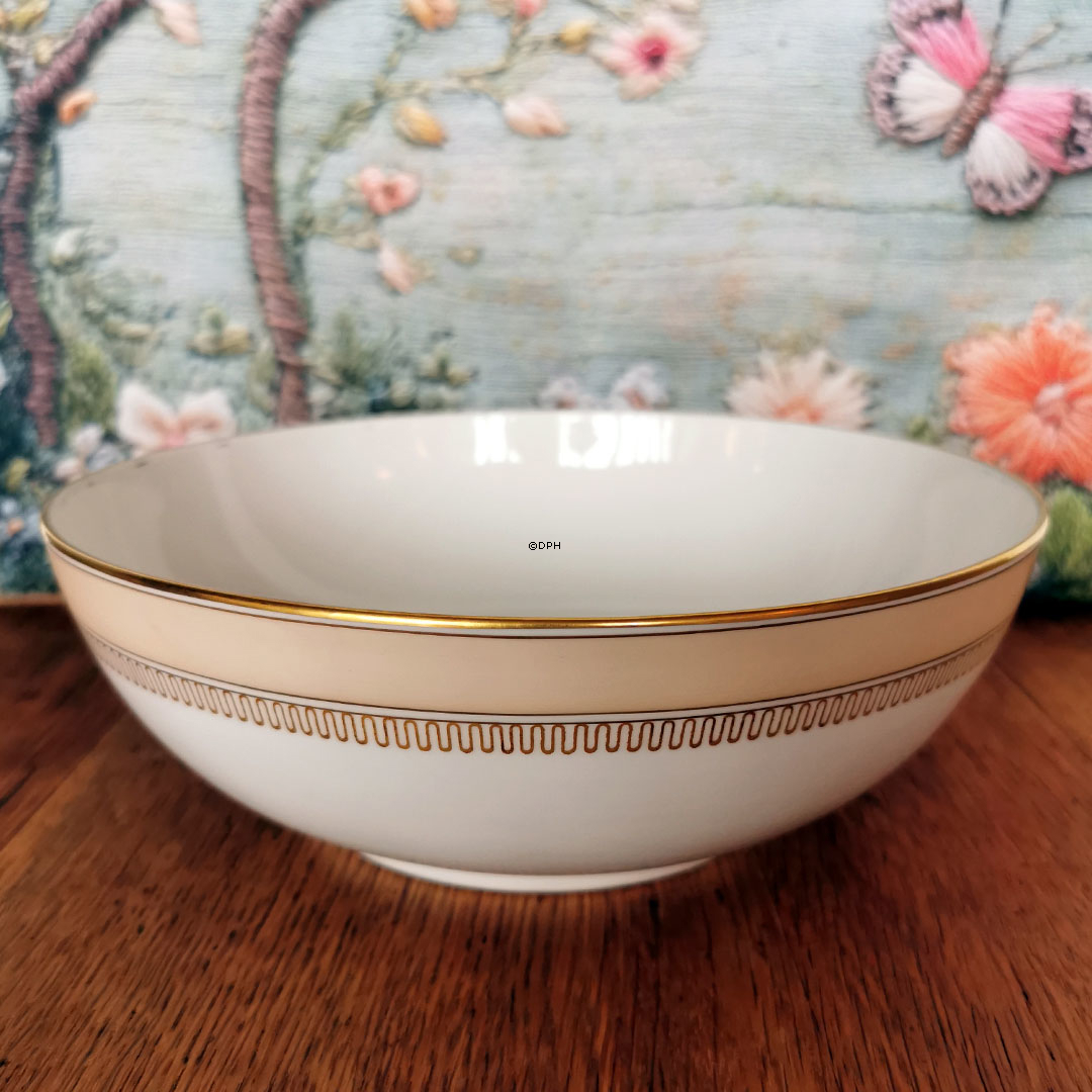 Gisselfeld, Schale, Royal Copenhagen