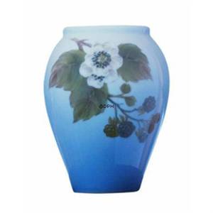 Vase mit Brombeere, Royal Copenhagen | Nr. 1288759 | Alt. R288-2710 | DPH Trading