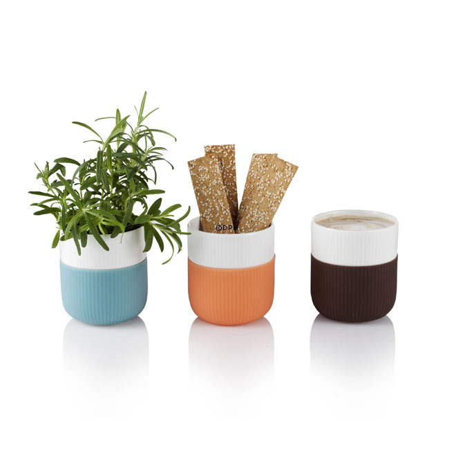 Contrast Becher Nr. 495, Koralle, Royal Copenhagen, Inhalt 33 cl.