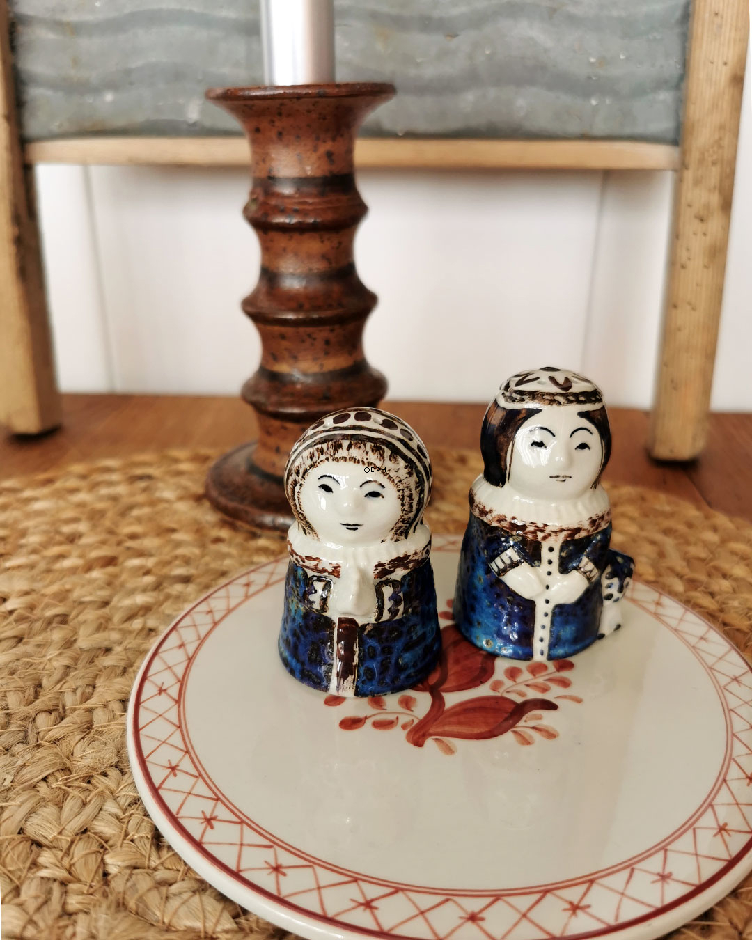 Royal Copenhagen/Aluminia Tranquebar, rot, Butterbrett Nr. 13/1403