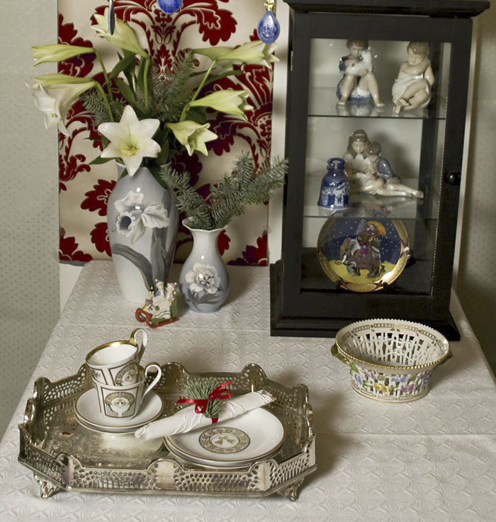 2001 Bing & Gröndahl Weihnachtsbecher mit Dessertteller und Untertasse, Set