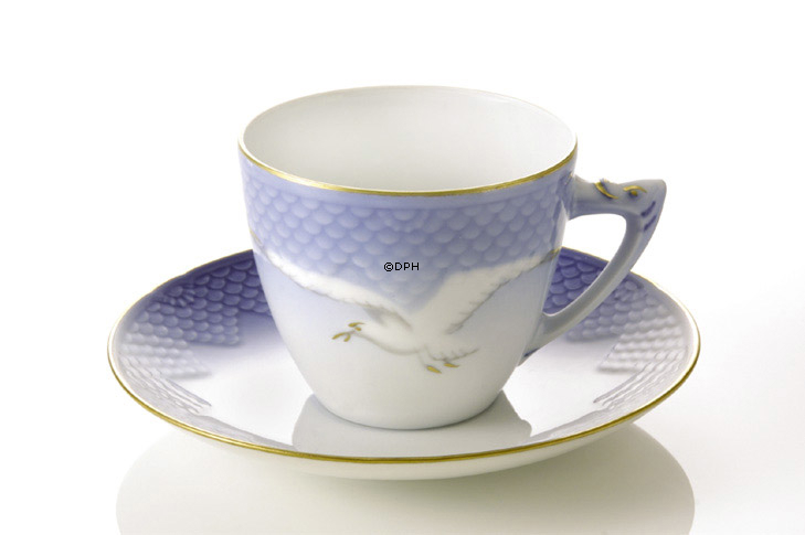 Möwegeschirr mit gold Kaffeetasse und Untertasse Nr. 071 oder 305 oder 102, Inhalt 12,5 cl.