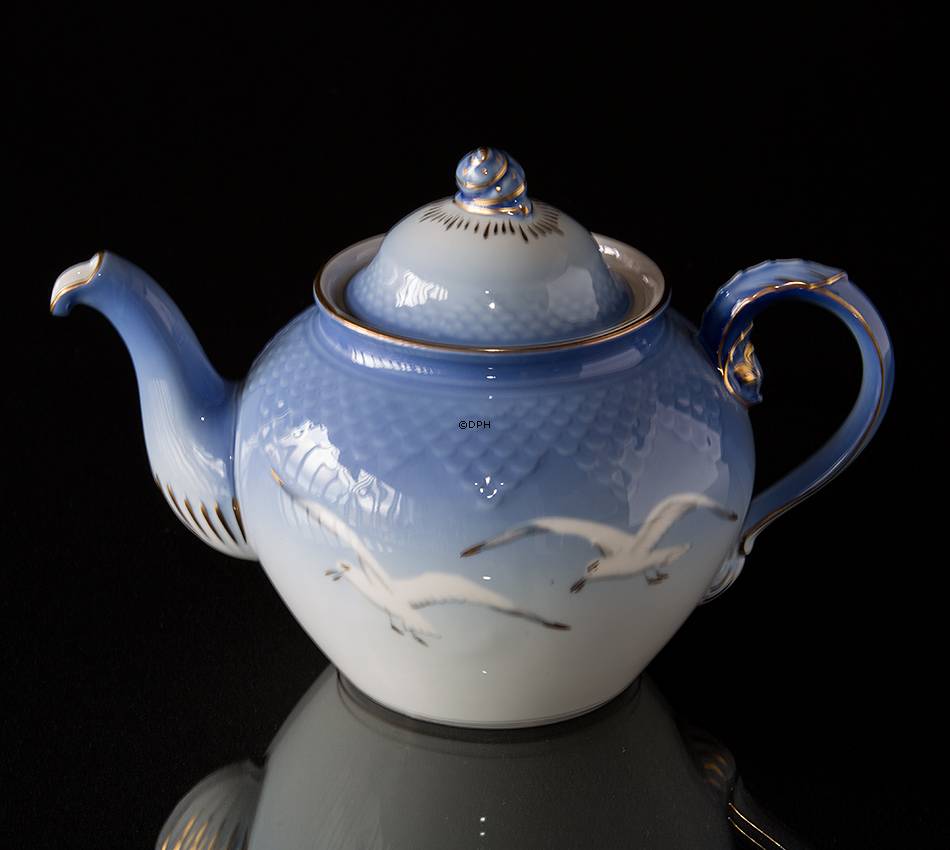Möwegeschirr mit Gold Teekanne Nr. 135 oder 354, Inhalt 7,5 dl.