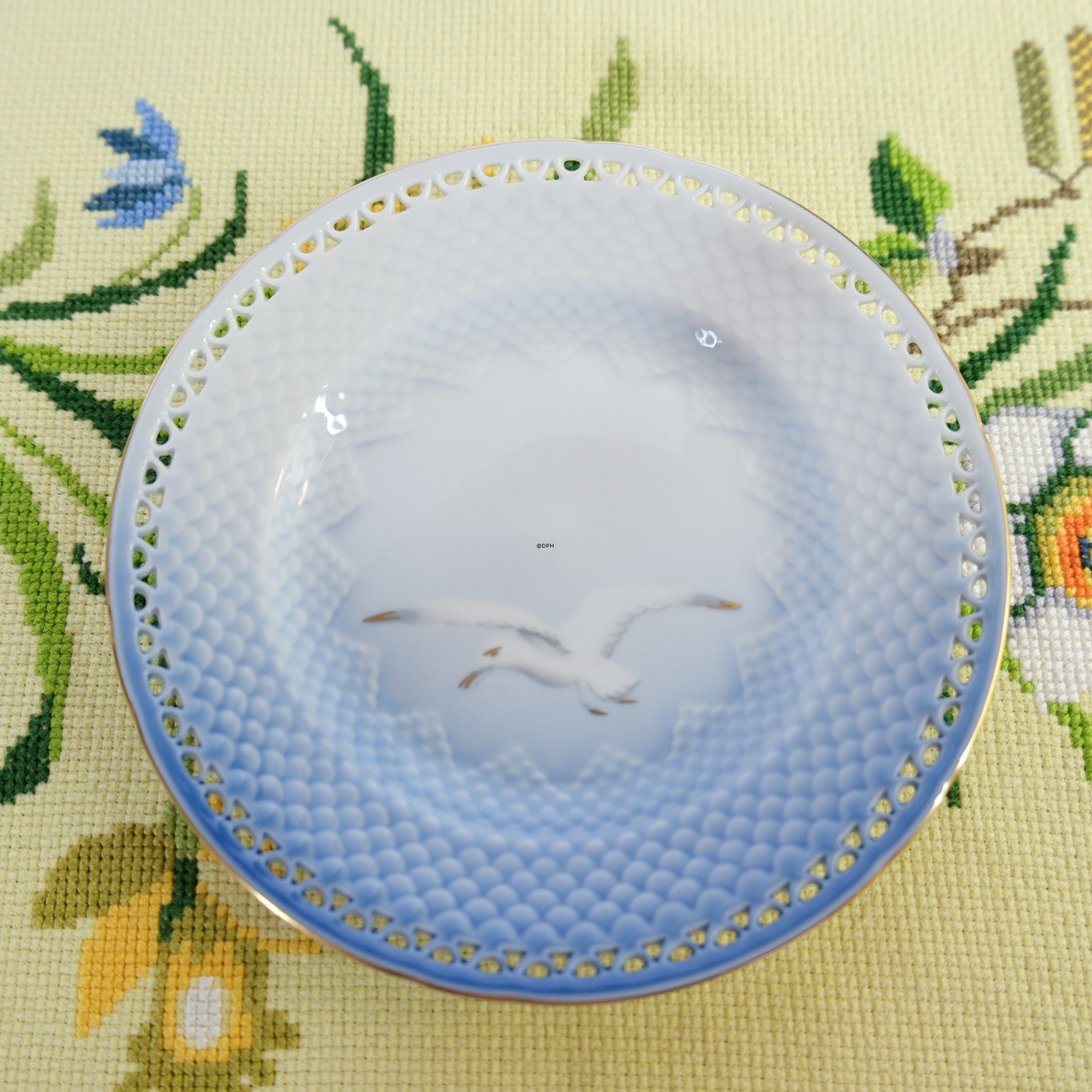 Möwegeschirr mit Gold, Kuchenteller 16 cm Vollspitze, Bing & Gröndahl - Royal Copenhagen