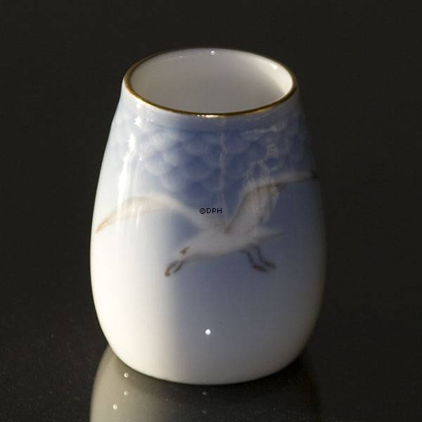 Möwegeschirr mit Gold, Tasse Nr. 671