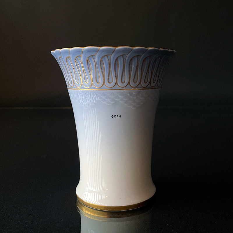 Möwegeschirr mit Gold, Vase Nr. 186 oder 683