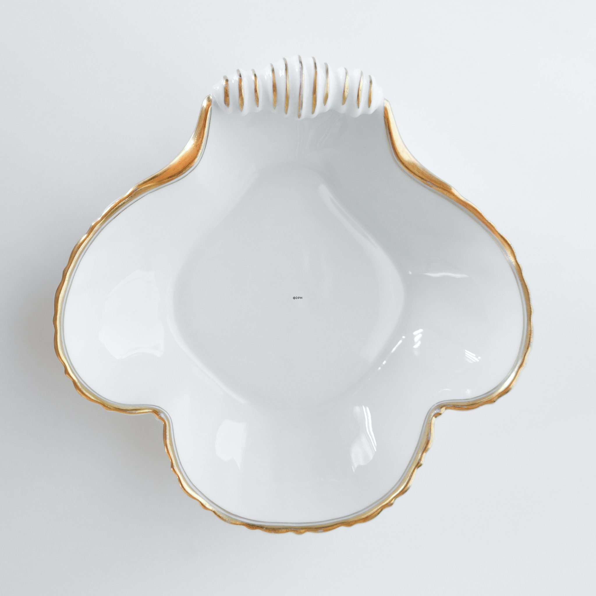 Bing & Gröndahl Hartmann Muschelschale Nr. 347