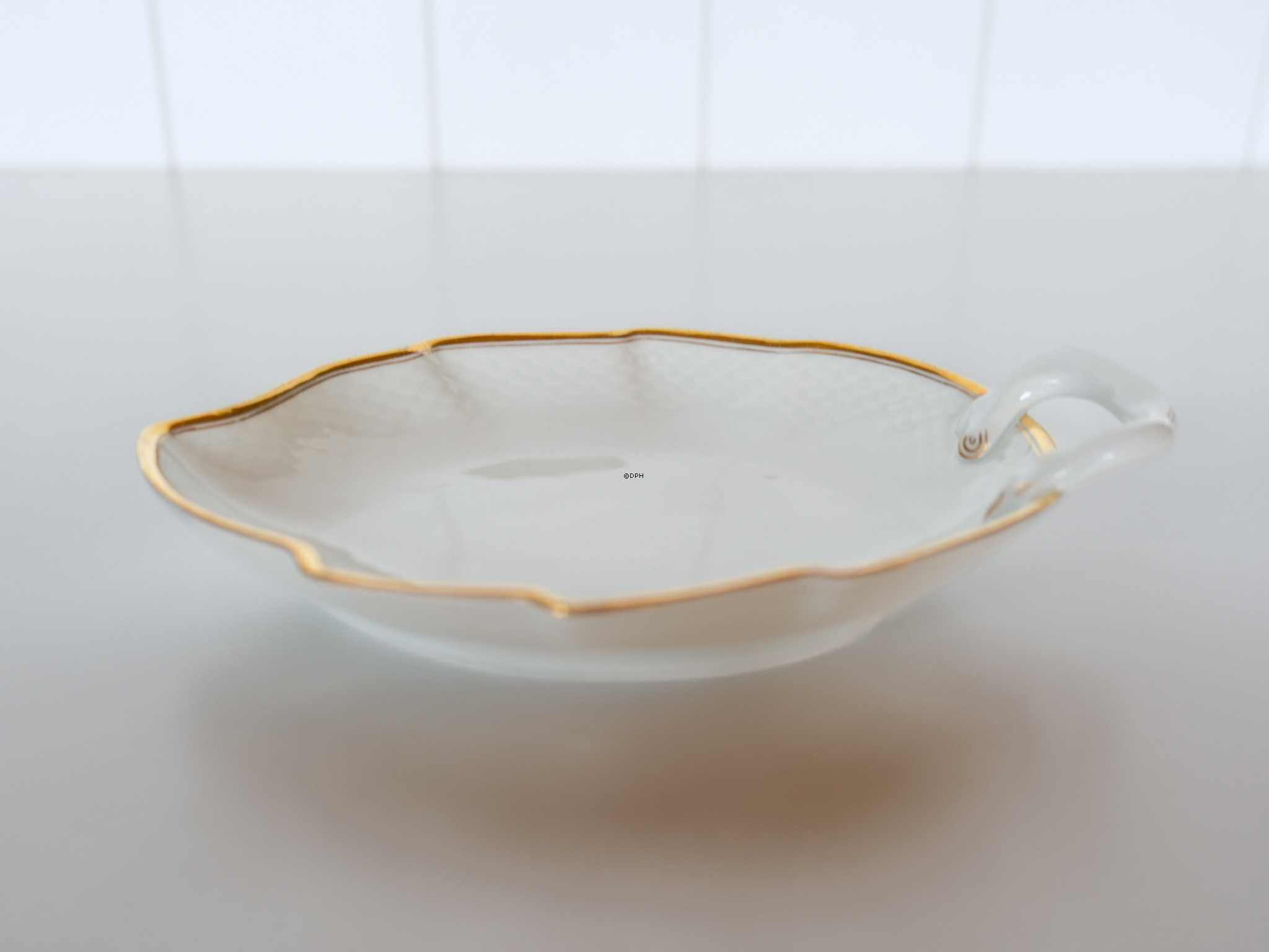 Bing & Gröndahl Hartmann kleines blattförmiges Schälchen Nr. 356