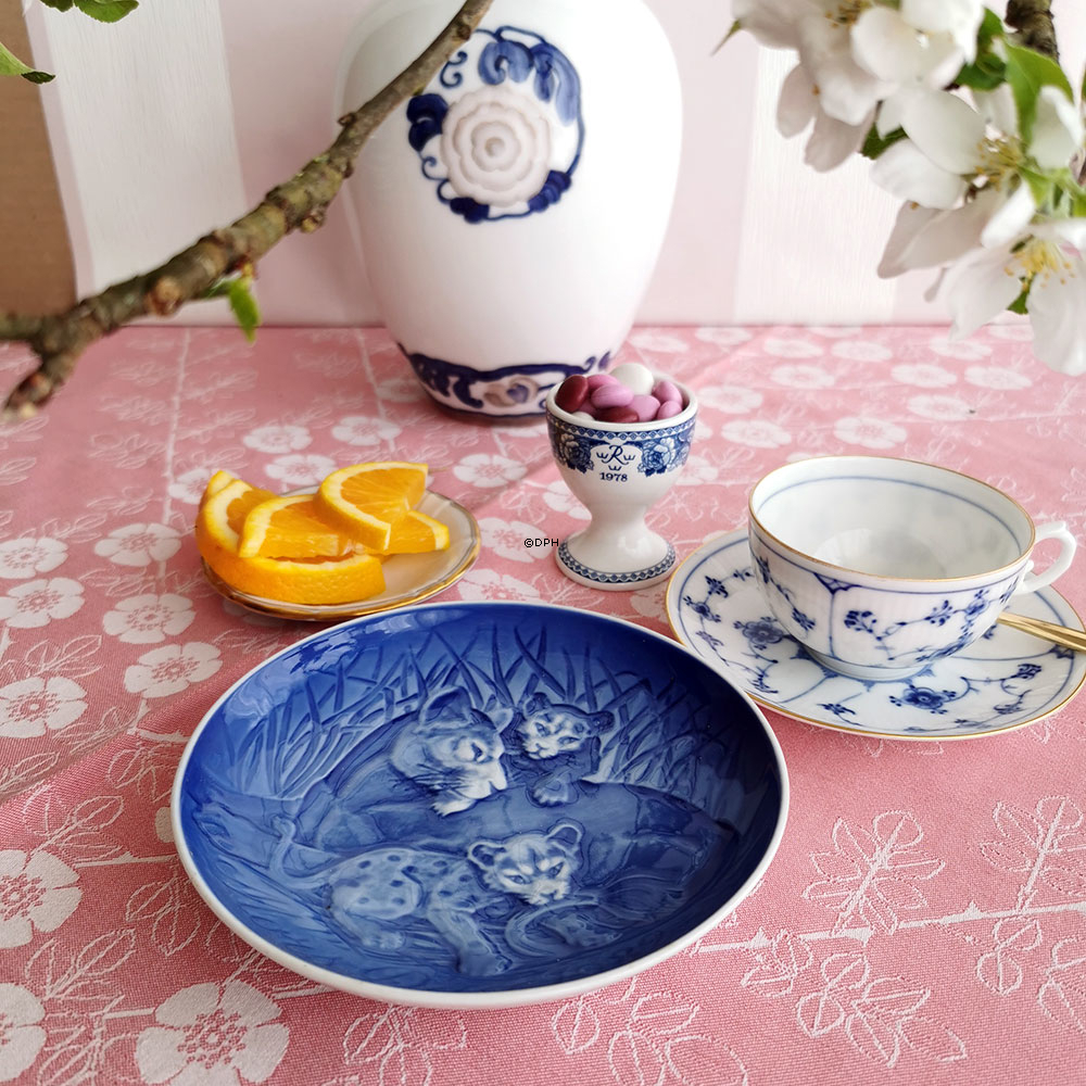 Blaugemal/Musselmalet Gerippt Alte Kaffeetasse und Untertasse Bing & Gröndahl, Set von 11 Tassen