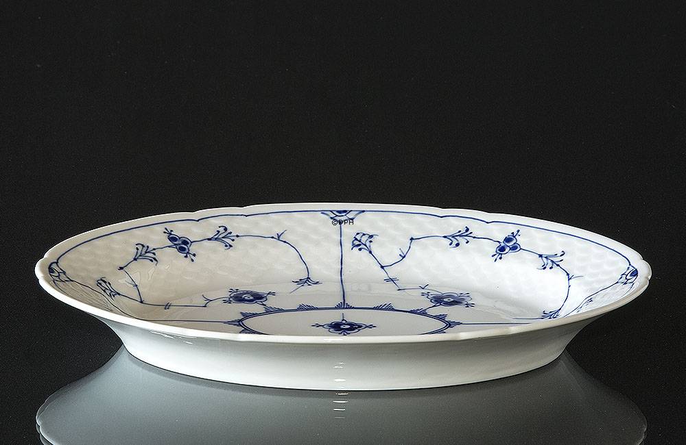 Blaugemalt ovale Schüssel 25.5 cm, Musselmalet Bing & Gröndahl Nr. 18 oder 318