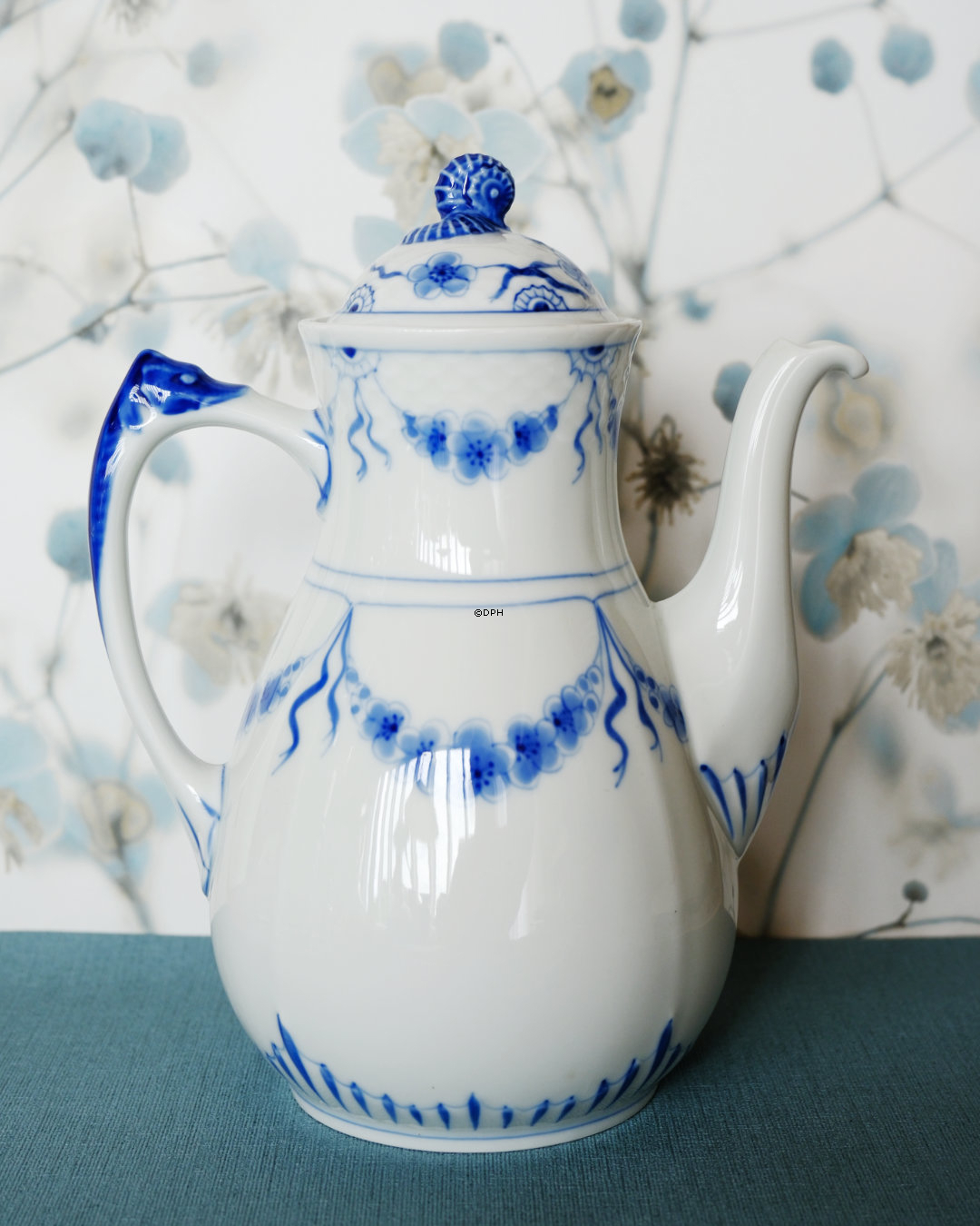 Empire Geschirr Kaffeekanne, klein, Inhalt 100 cl., Bing & Gröndahl Nr. 91A oder 123