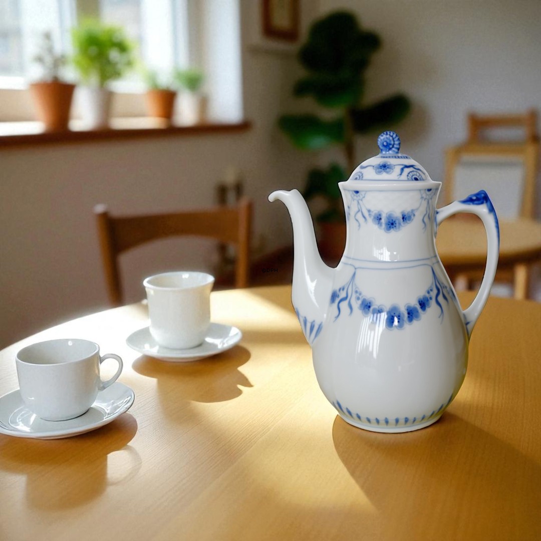 Empire Geschirr Kaffeekanne, klein, Inhalt 100 cl., Bing & Gröndahl Nr. 91A oder 123