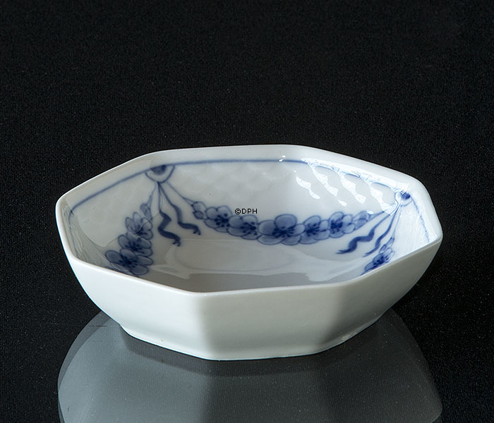 Empire Geschirr kleine 8-eckige Schale, Bing & Gröndahl Nr. 246 oder 331