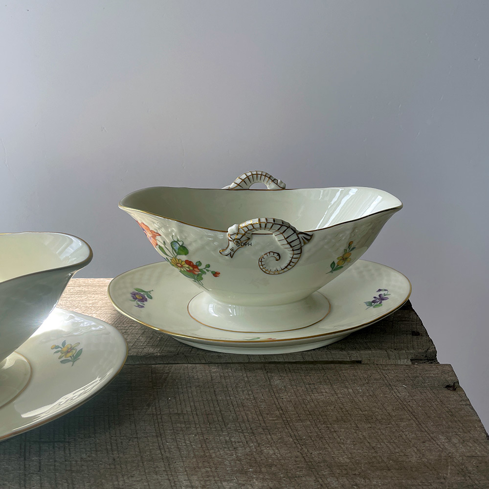 Bing & Gröndahl Sächsische Blume Sauciere Nr. 8 oder 311, verschiedenen motives