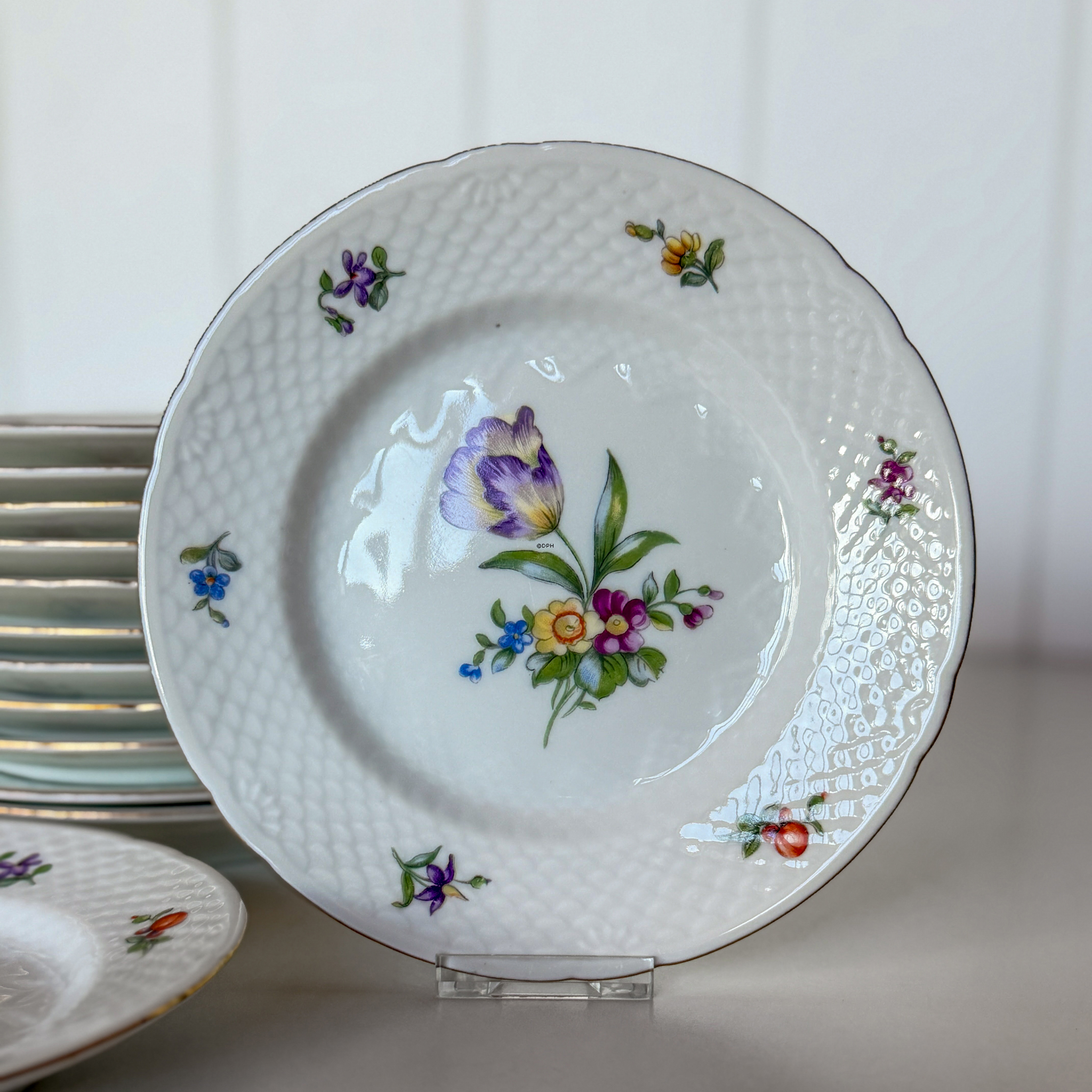 Bing & Gröndahl Sächsische Blume Frühstücksteller, verschiedene Blumenmotive, 21 cm, Nr. 26 oder 326