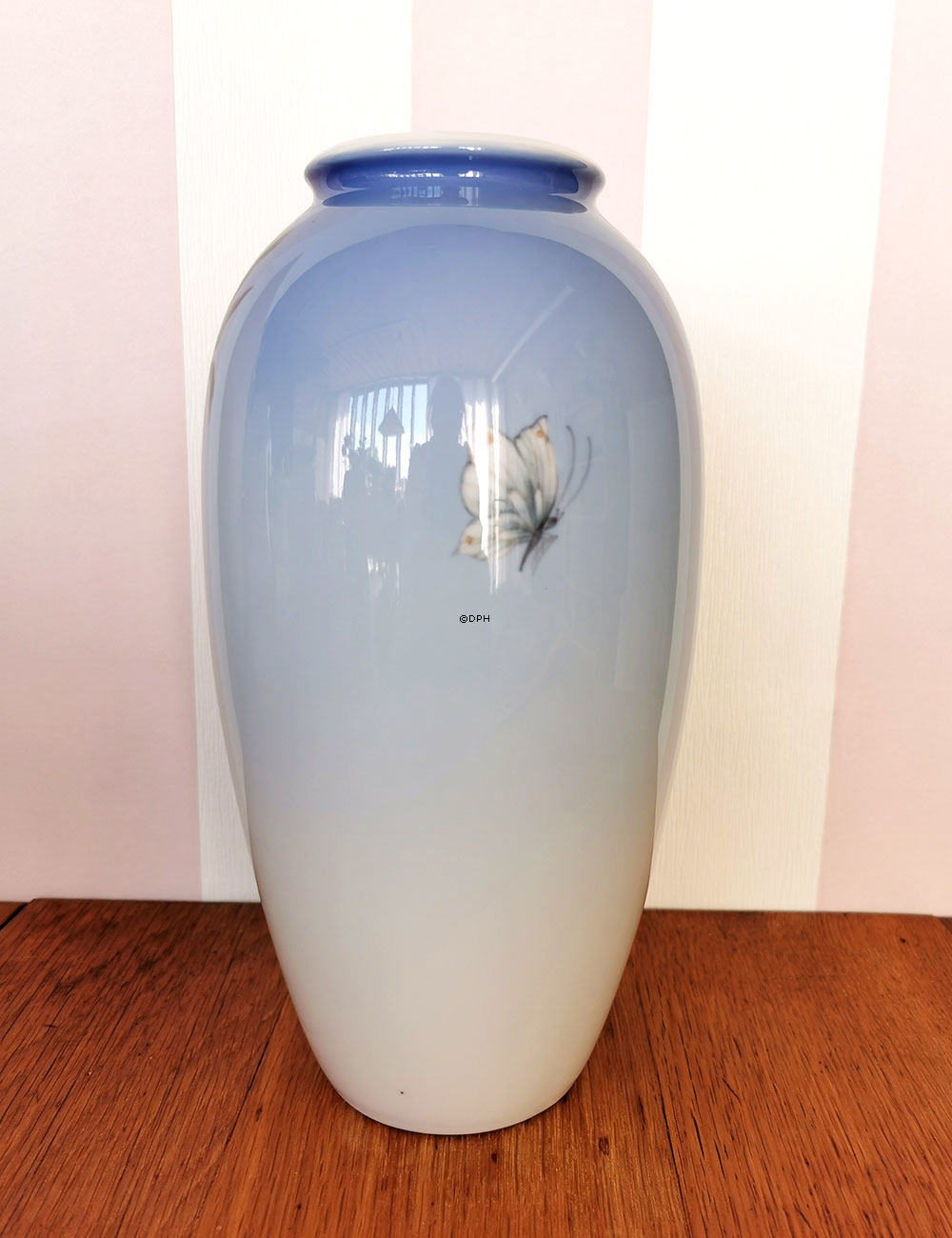 Vase mit Blume, Apfelblüte, Royal Copenhagen Nr. 2692-2129