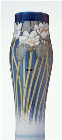 Vase mit Seerose, Royal Copenhagen Nr. 877
