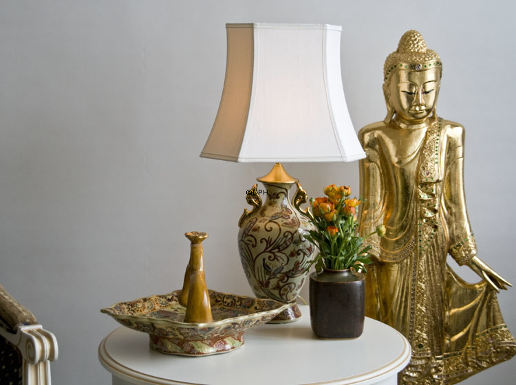 Chinesische Schüssel mit Griff