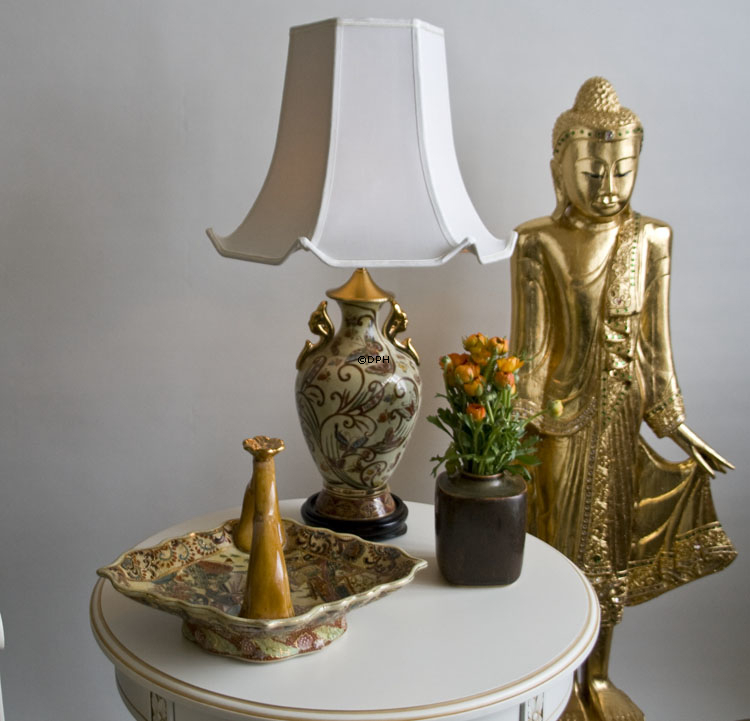 Chinesische Schüssel mit Griff