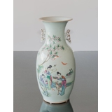 Runde chinesische halbantike Vase