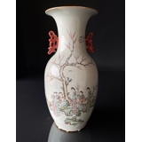 Runde chinesische halbantike Vase