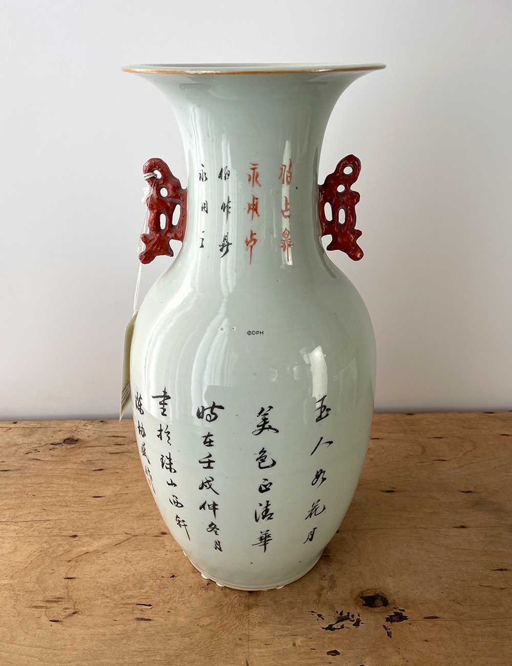 Runde chinesische halbantike Vase