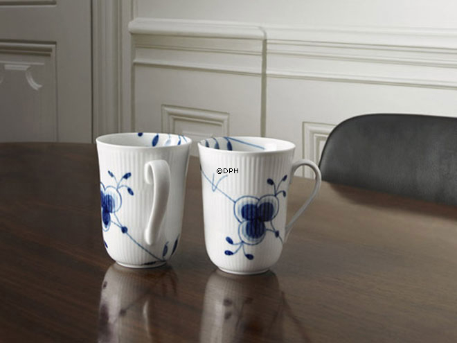 2 Stk. Becher, MEGA Blau Gerippt, Inhalt 33 cl., Royal Copenhagen