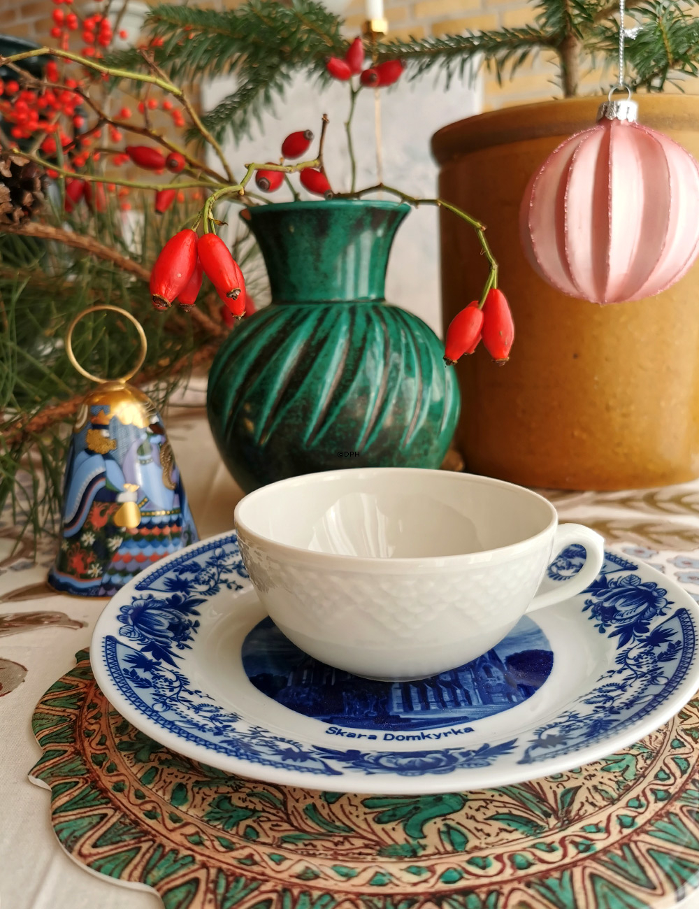 Weiß Gerippt, Teetasse OHNE Untertasse, Inhalt 18 cl, Royal Copenhagen