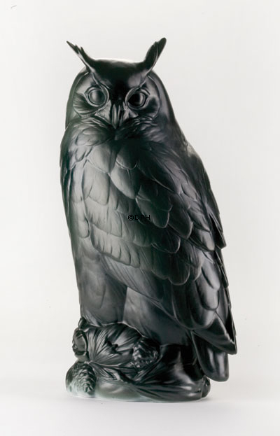 Schwarzer Uhu, Royal Copenhagen Vogelfigur Nr. 331