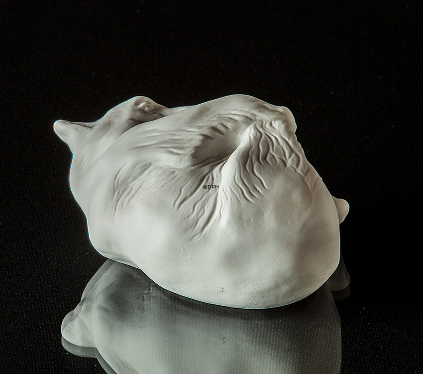 Eisbär weiss Bisquit, Royal Copenhagen liegend Eisbär Figur Nr. 072