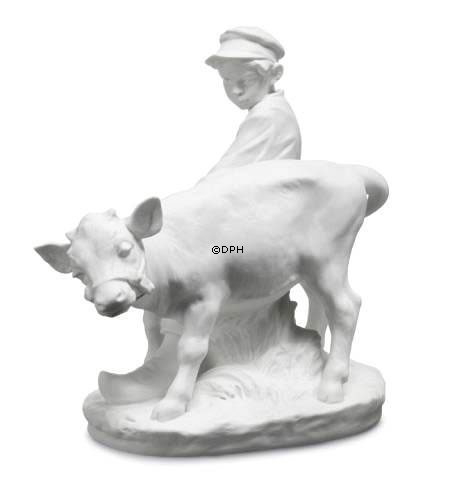 Junge mit Kalb, Royal Copenhagen Figur Nr. 074