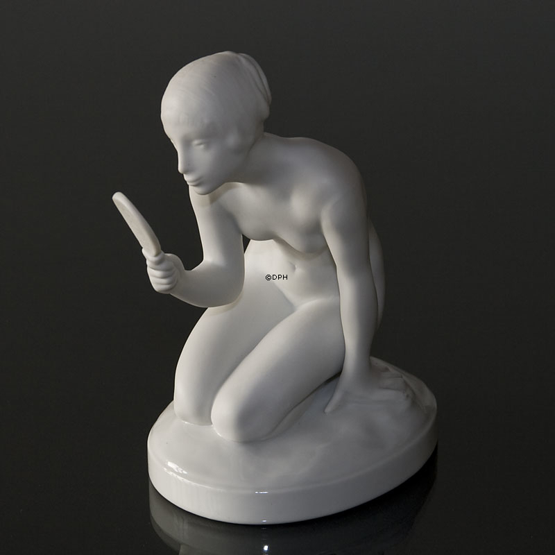 Mädchen mit Spiegel, Royal Copenhagen Figur Nr. 093