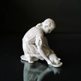 Nur ein Tropfen, Mädchen mit Katze, Royal Copenhagen Figur Nr. 421