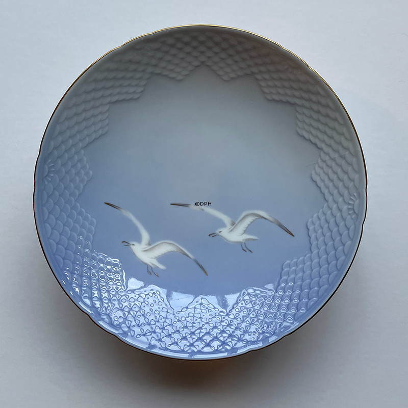Möwegeschirr mit Gold, Kuchenteller auf Fuß 24cm, Bing & Gröndahl Nr. 206