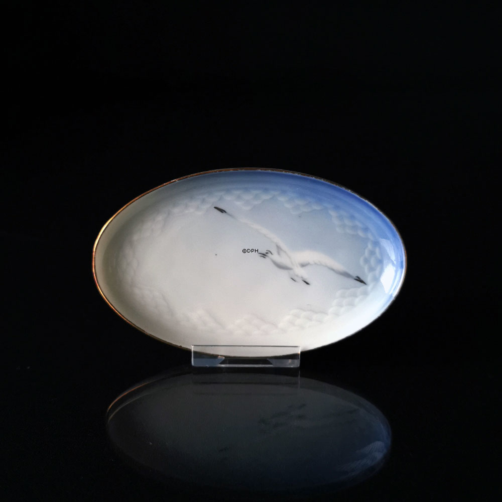 Möwegeschirr mit Gold kleine ovale Schale 12cm, Bing & Gröndahl Nr. 232