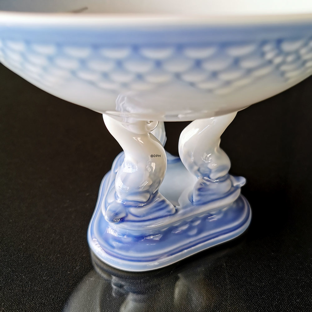 Möwegeschirr ohne Gold, Schale auf Delfinenfuß 14cm, Bing & Gröndahl Nr. 451 oder 66