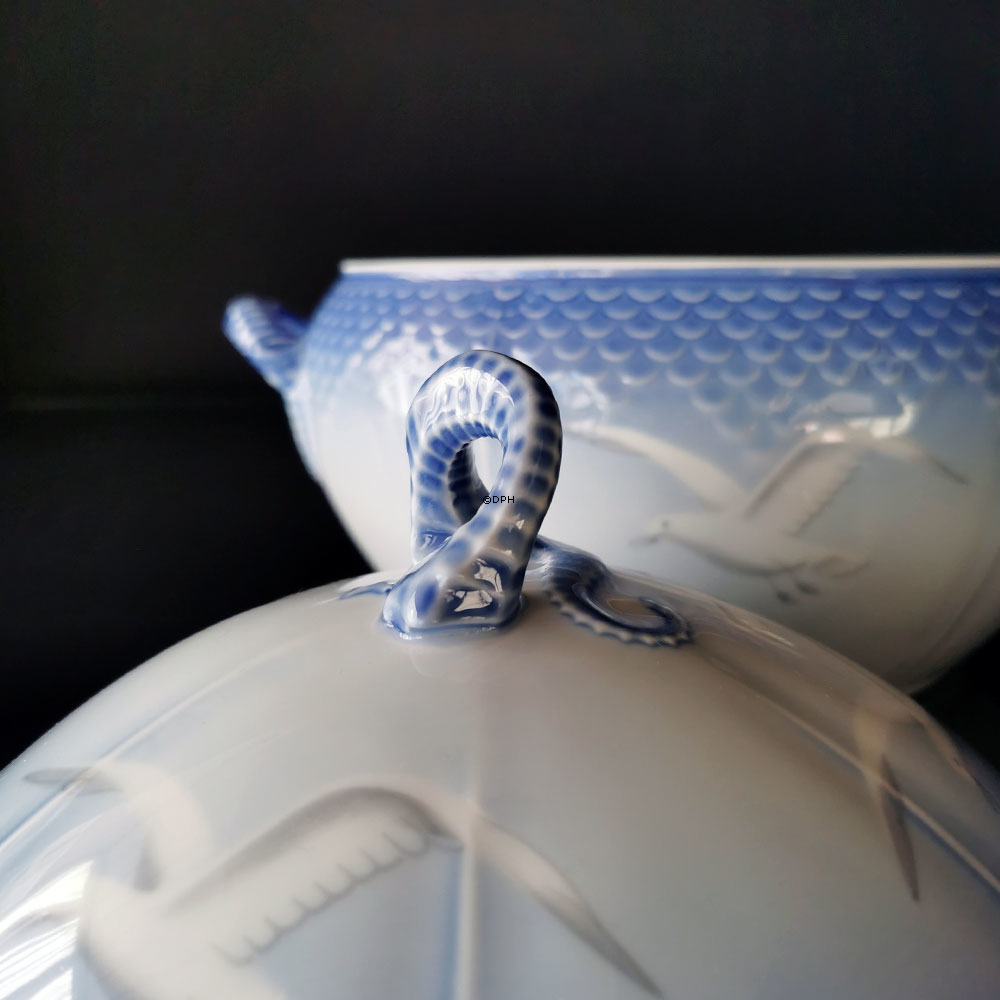 Möwegeschirr ohne Gold, Terrine, groß, Inhalt 4 l.,  Ø 27,5 ohne Griff,Bing & Gröndahl Nr. 666