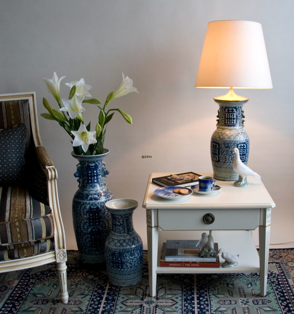 Chinesische antike Vase mit Double Happiness, 40cm