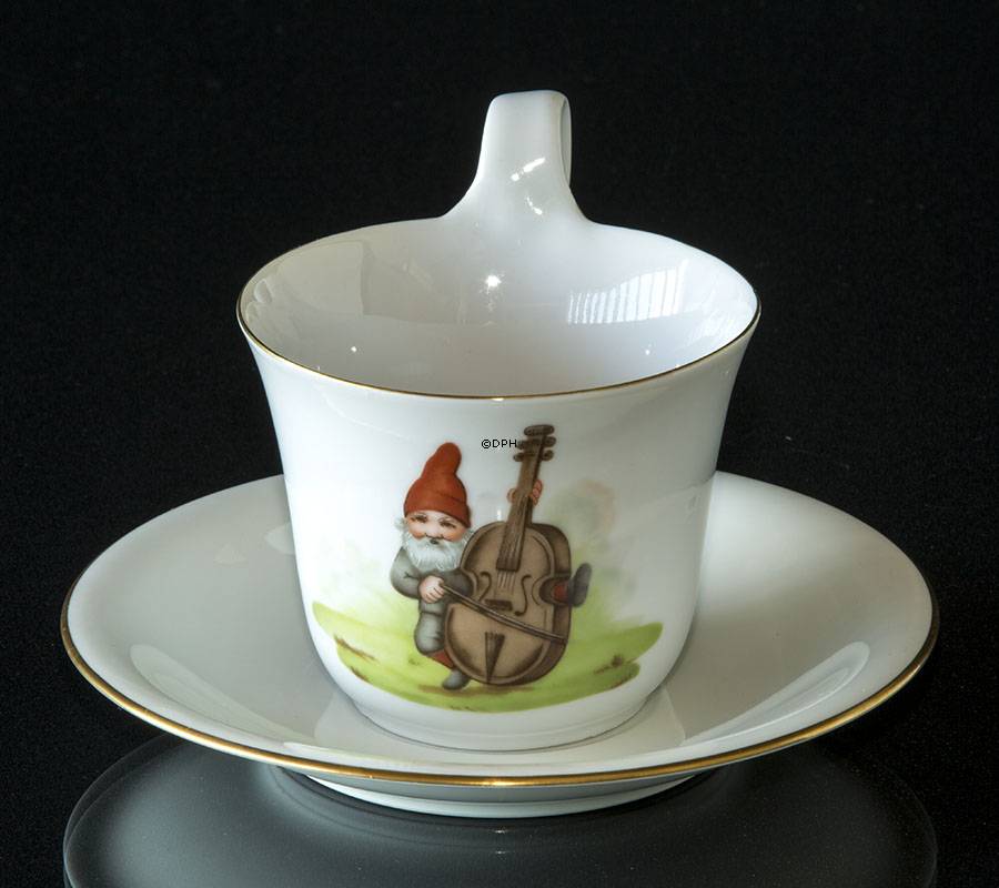 Bing & Gröndahl Weihnachtsbecher mit Wichtel, der der Kontrabass spielt