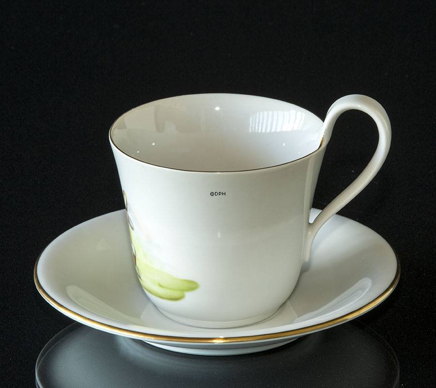 Bing & Gröndahl Weihnachtsbecher mit Wichtel, der Akkordeon spielt