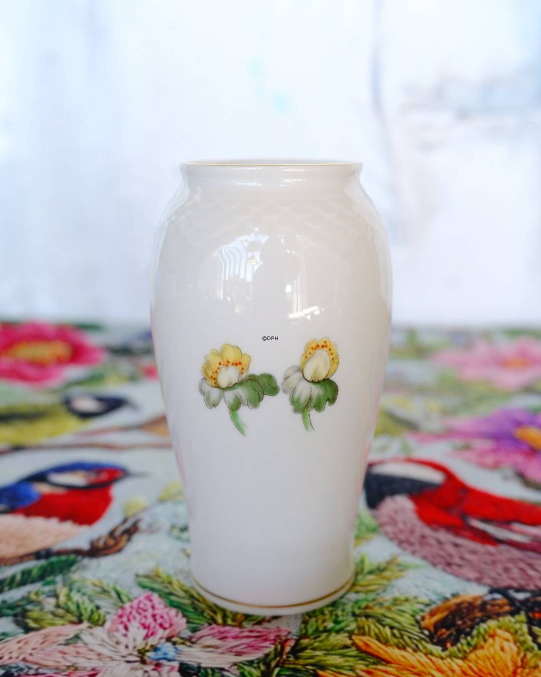 Bing &amp; Gr&#xF8;ndahl Winterlinge Vase Nr. 201