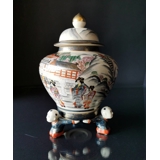 Kutani Krug mit Deckel