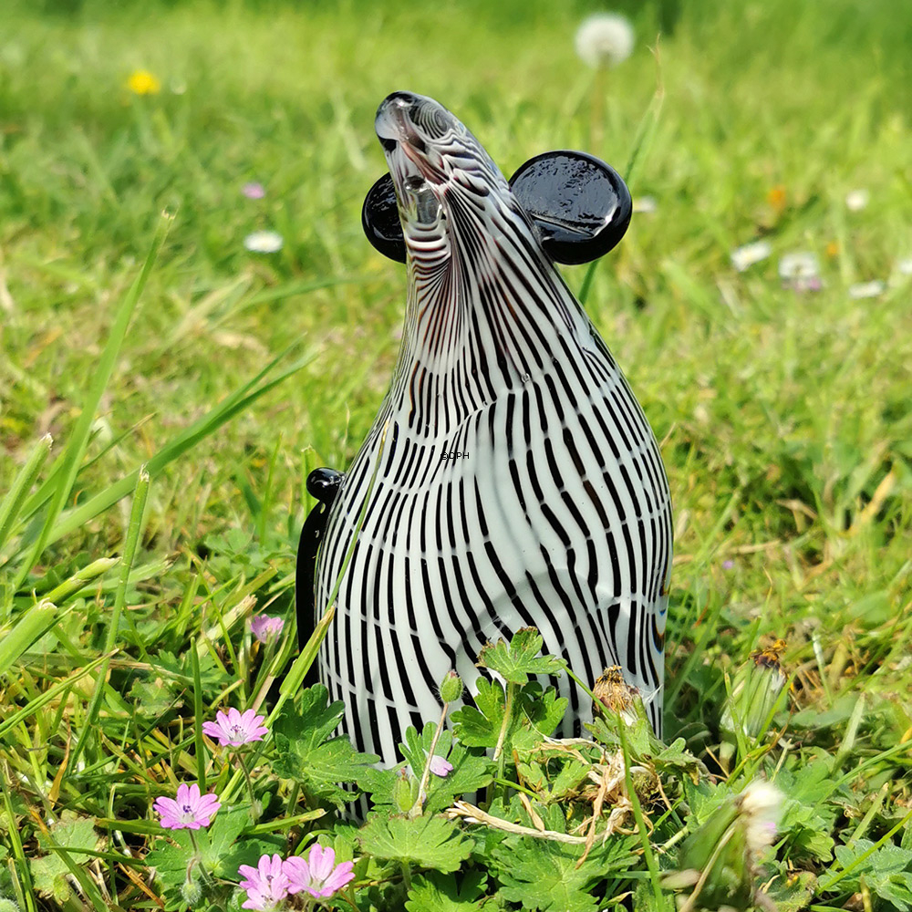 Maus Figur, schwarze Maus, sitzend, mundgeblasene Glaskunst