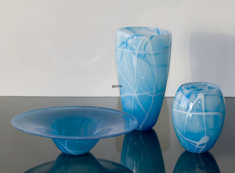 Glas Blumentopf oder Vase, blau mit weiß in Kontrast, Mundgeblasene Glaskunst