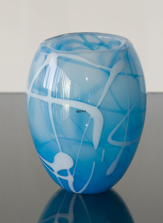 Glas Blumentopf oder Vase, blau mit weiß in Kontrast, Mundgeblasene Glaskunst