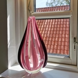 Ovale Glasvase, Klarglas mit Rosa/Lila Deko, 30cm, Mundgeblasene Glaskunst